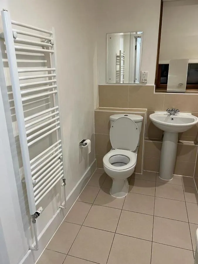 Immaculate 1-Bed Apartment In East London United Kingdom